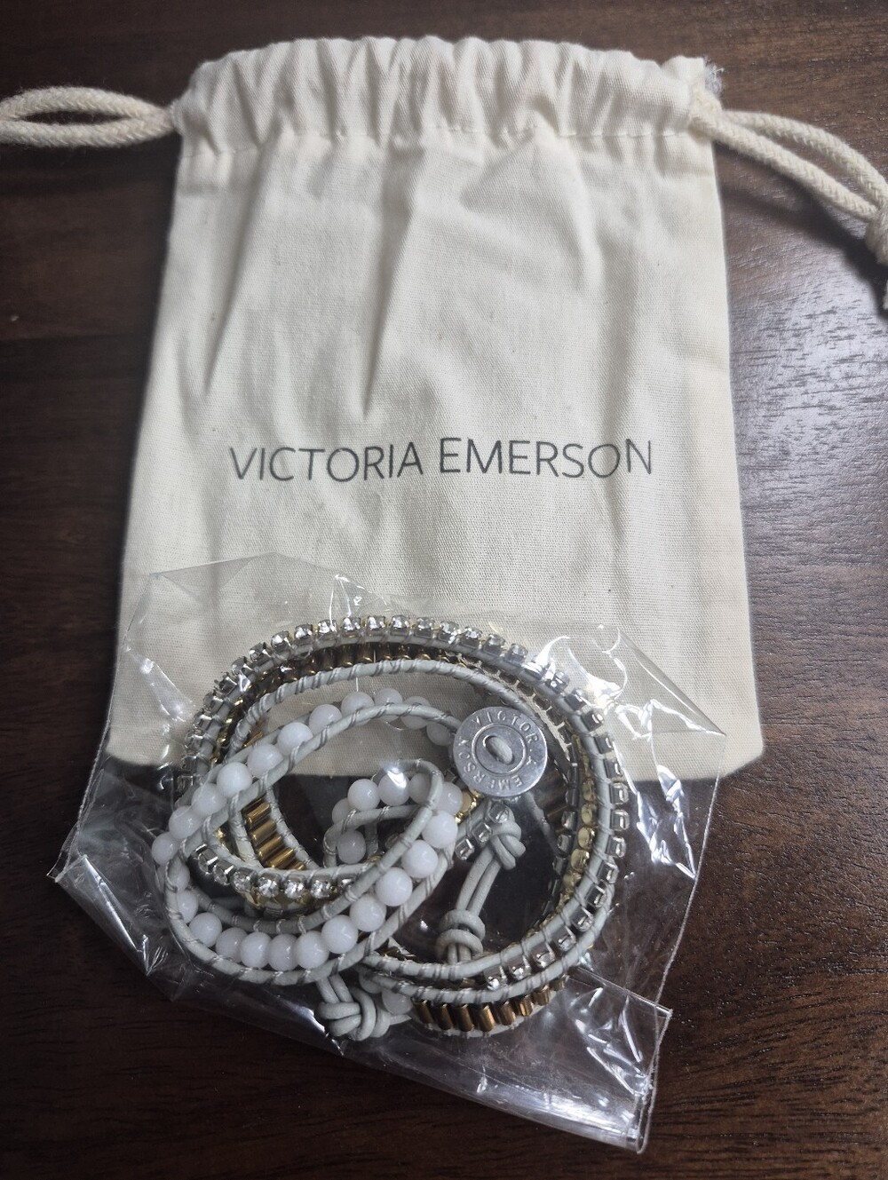 NWT Victoria Emerson Multi-Wrap Beaded Leather Bracelet - Picture 2 of 15